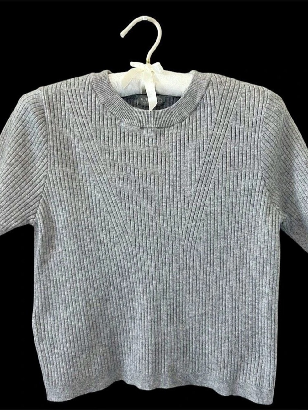 Gray Ribbed Short Sleeve Top